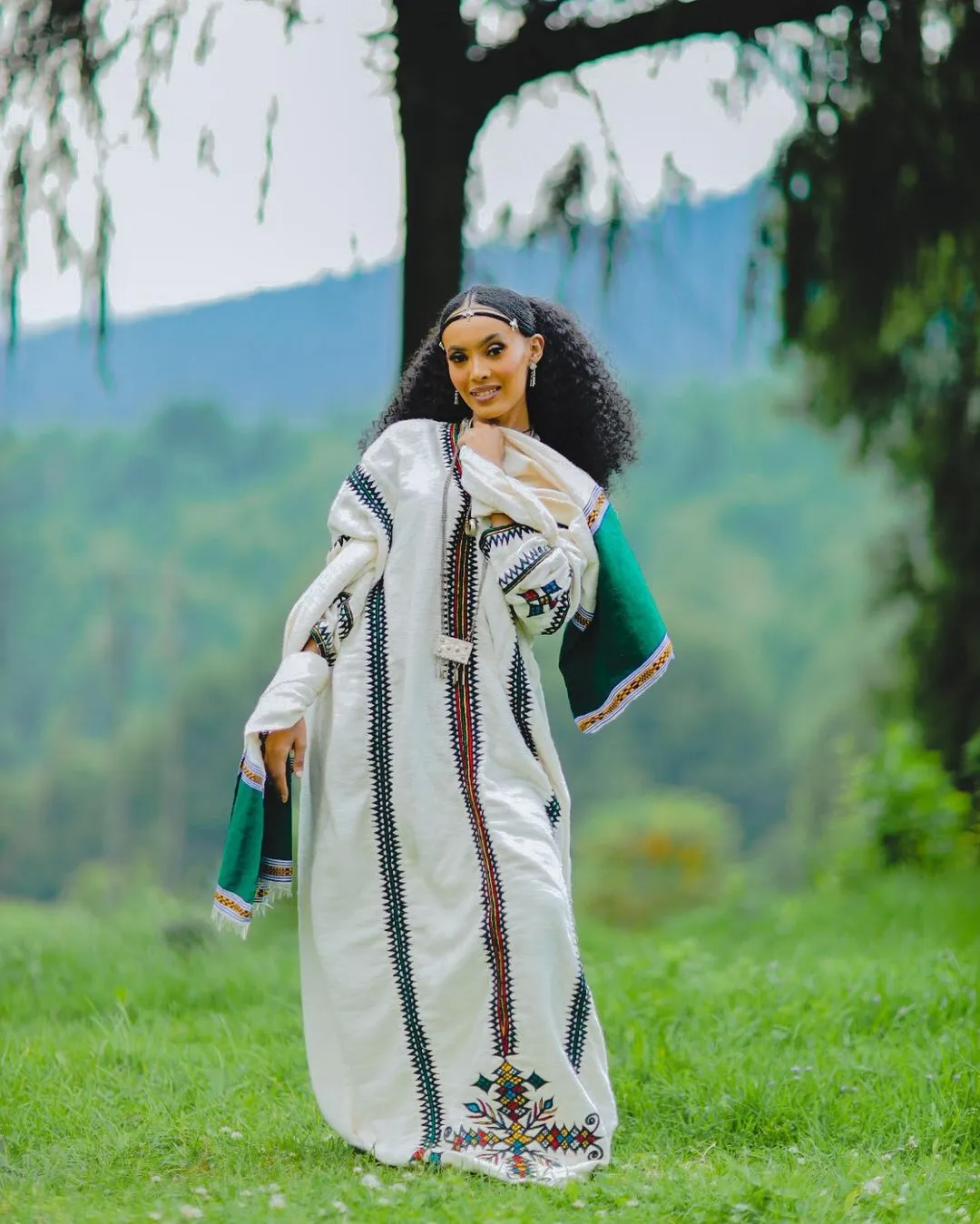 Delightful Cultural Habesha Dress: Unbelievable Handstitched Traditional Design on Ethiopian Dress, Suitable for Every Event Habesha Kemis