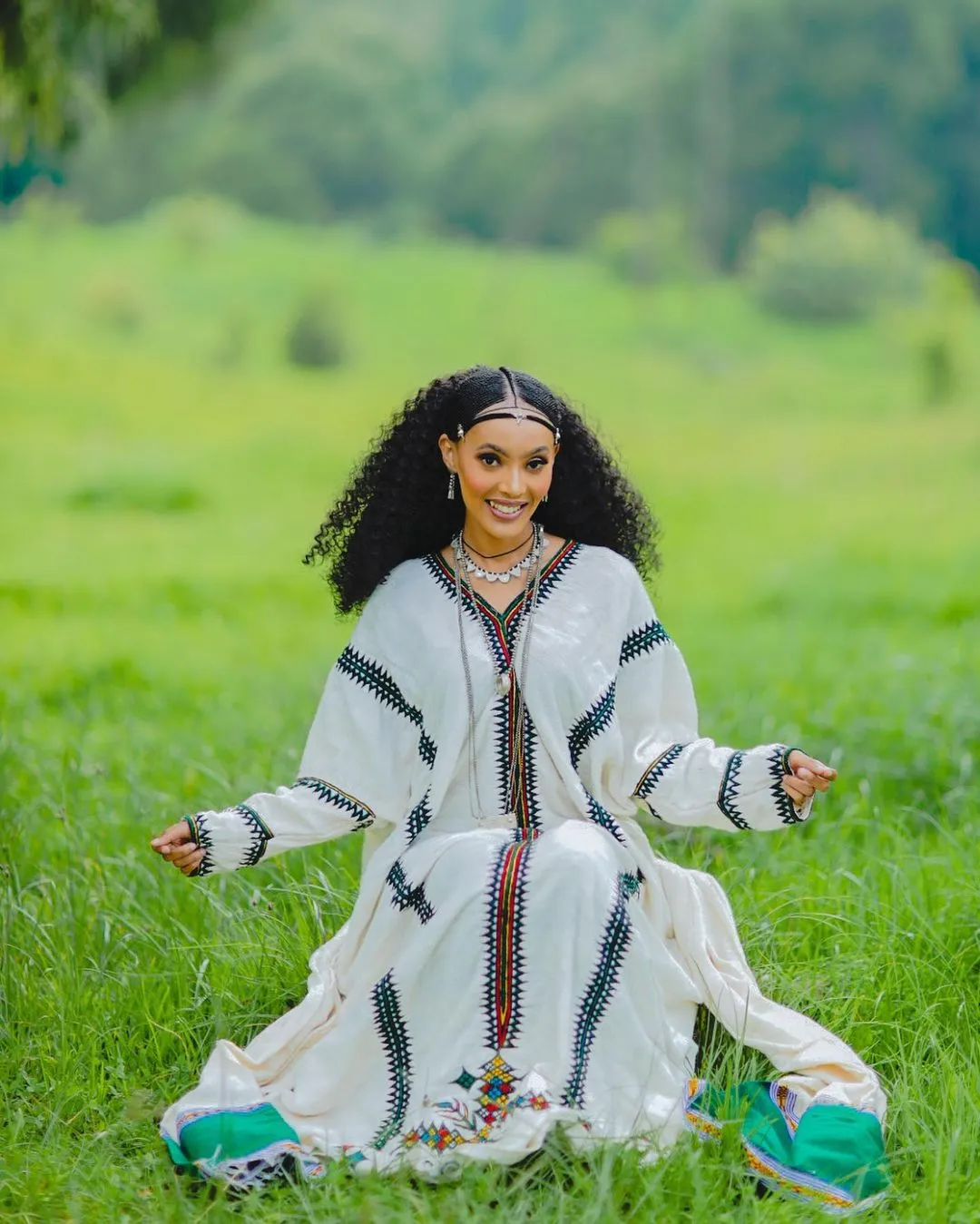 Delightful Cultural Habesha Dress: Unbelievable Handstitched Traditional Design on Ethiopian Dress, Suitable for Every Event Habesha Kemis