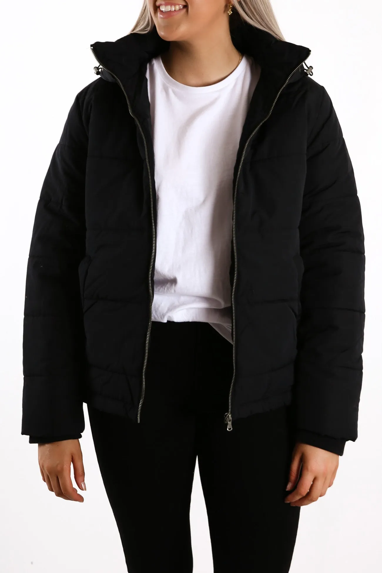 Essential Puffer Jacket Black