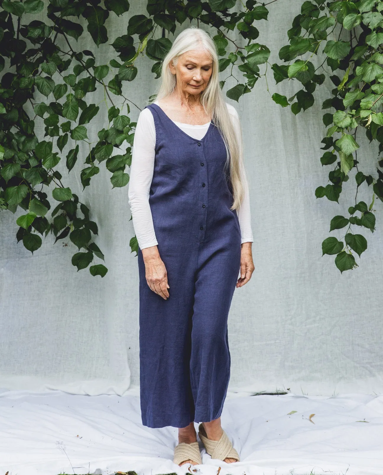 Gianna Linen Jumpsuit In Midnight