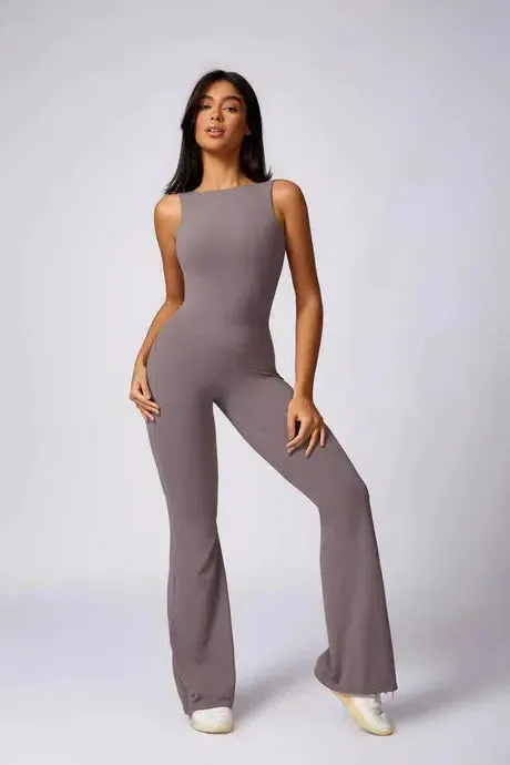 Kalani – Open-back design – Sculpting gymwear jumpsuit