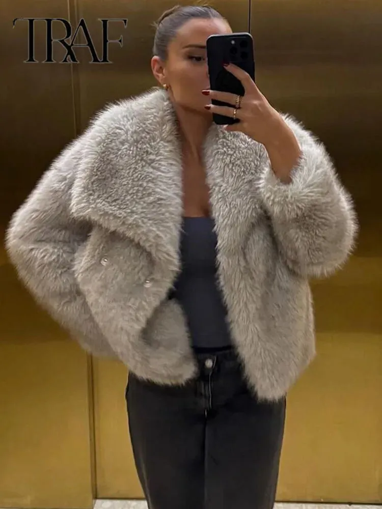 Luxurious Faux Fur Women's Coat