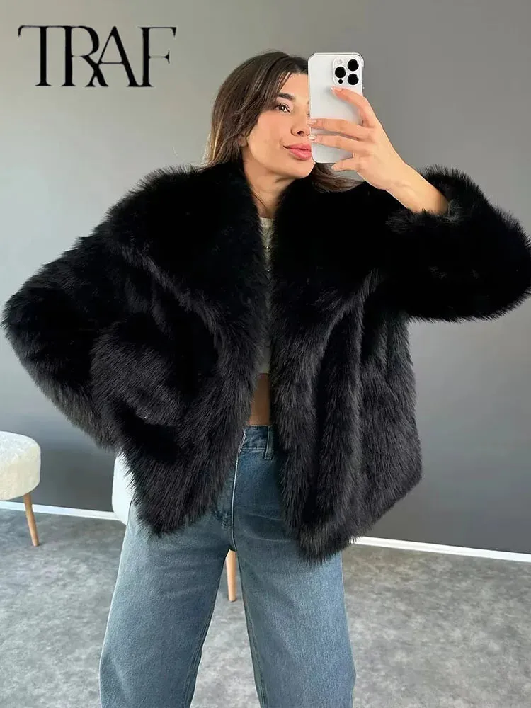 Luxurious Faux Fur Women's Coat