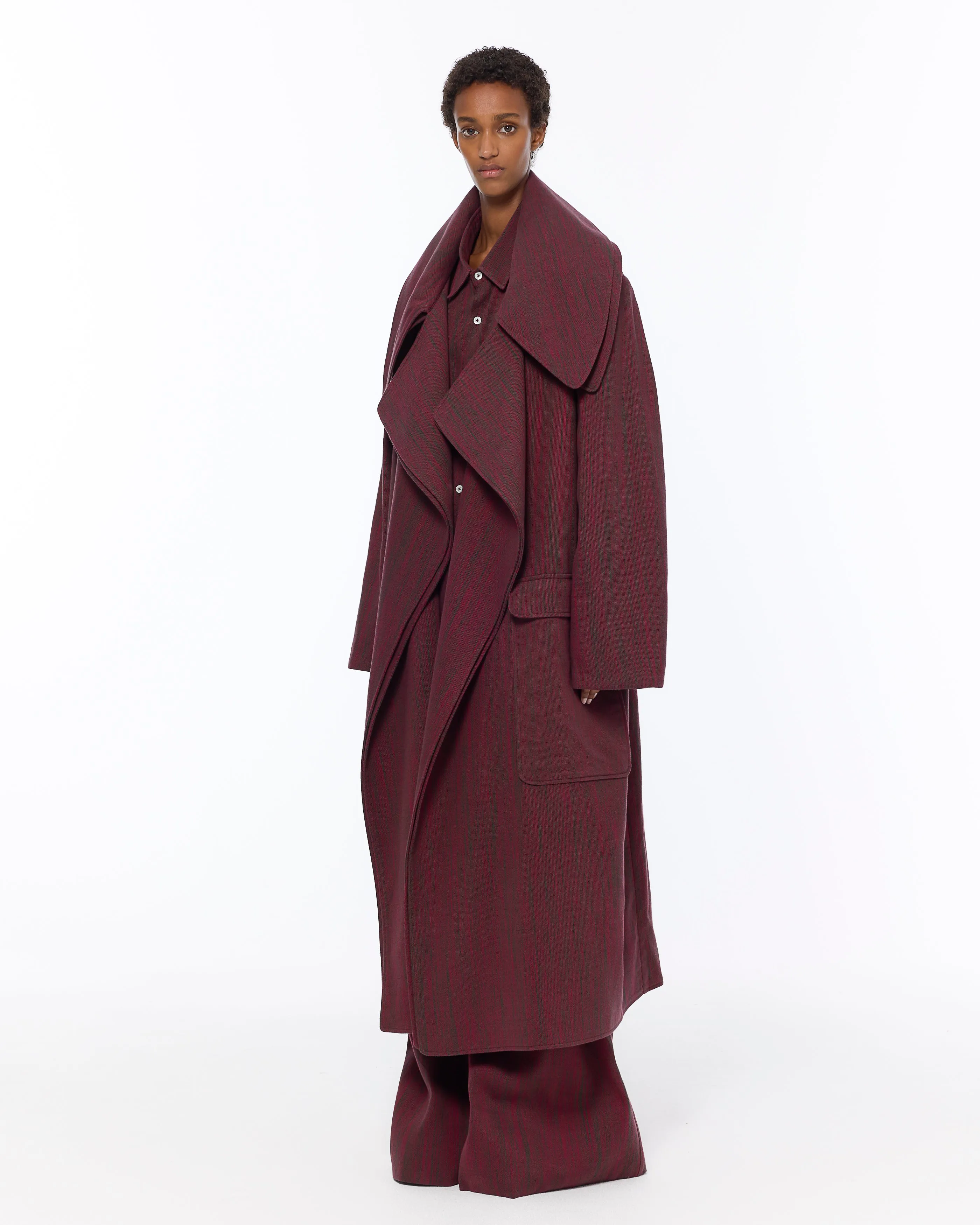 The Double Lapel Overcoat : Bordeaux Chambray