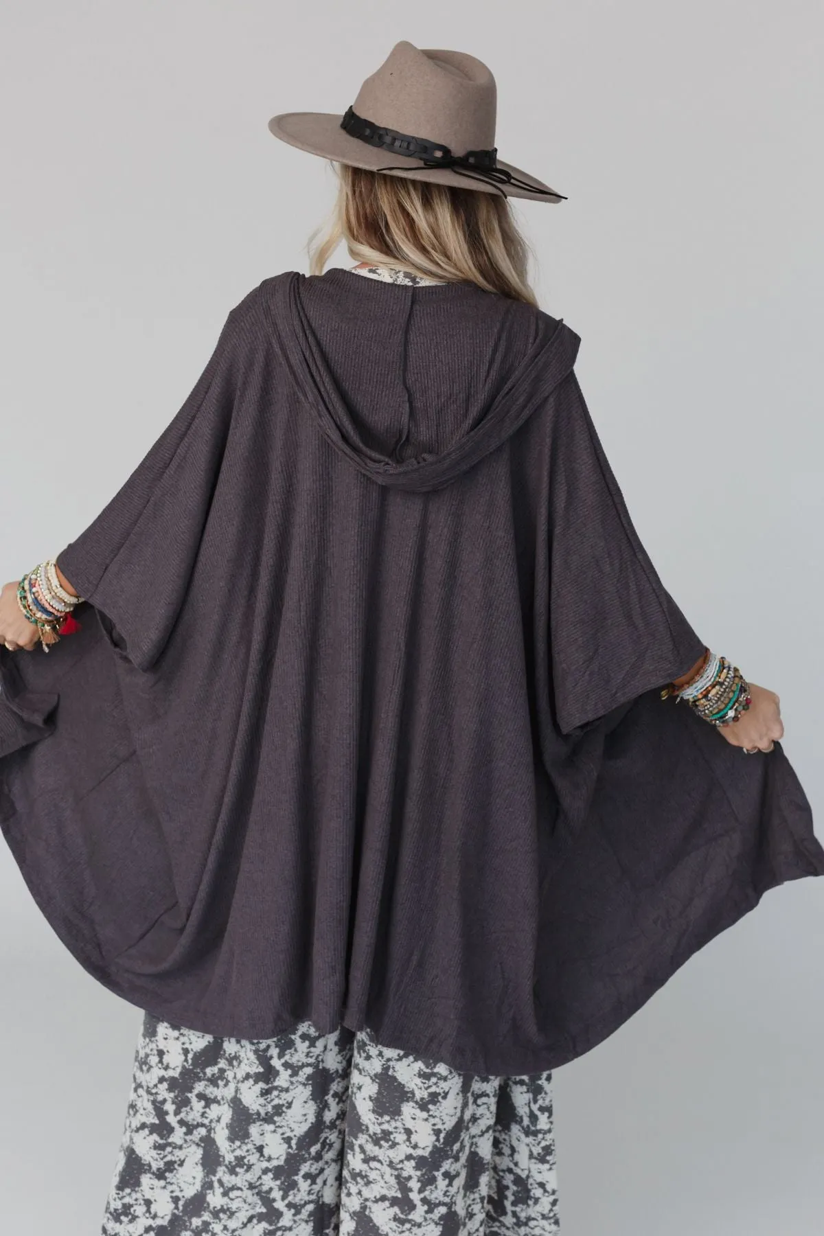 The Nest Boho Essential Hooded Ribbed Sweater - Charcoal