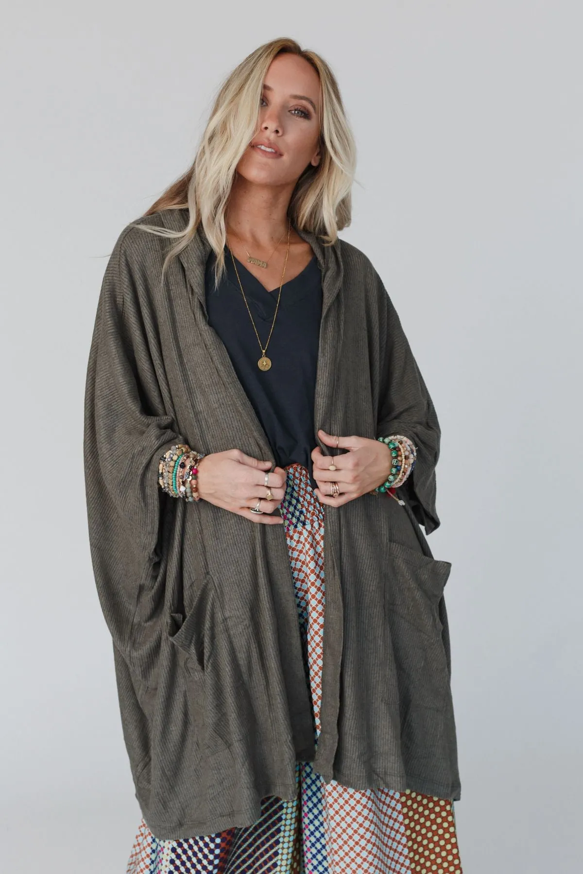 The Nest Boho Essential Hooded Ribbed Sweater - Olive