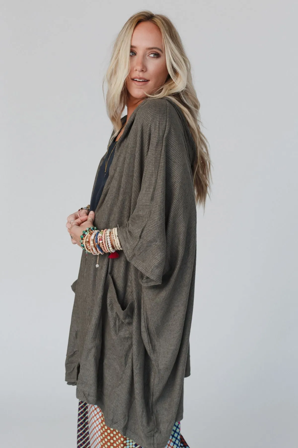 The Nest Boho Essential Hooded Ribbed Sweater - Olive