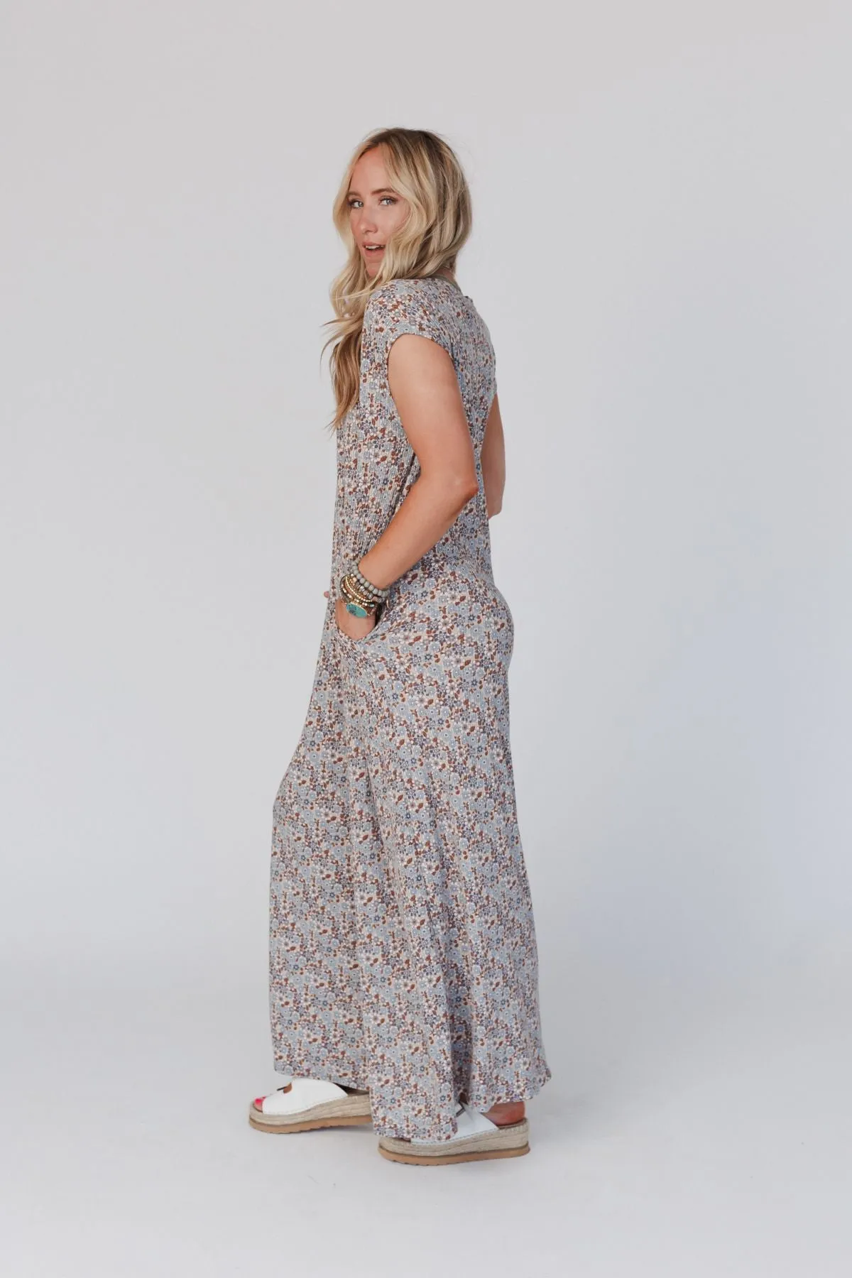 The Nest Daphne Floral Print Jumpsuit - Cream